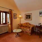 Relais Vignale &