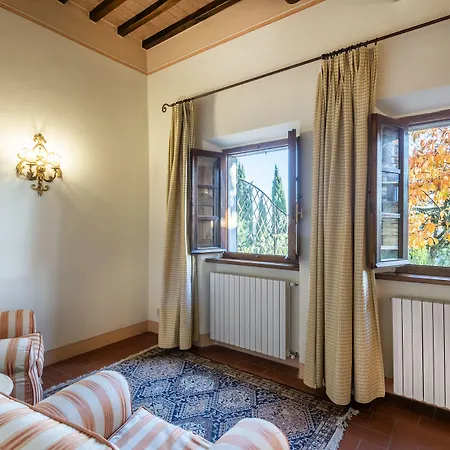 Relais Vignale & 4*