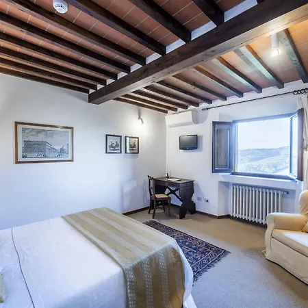 Relais Vignale & 4*