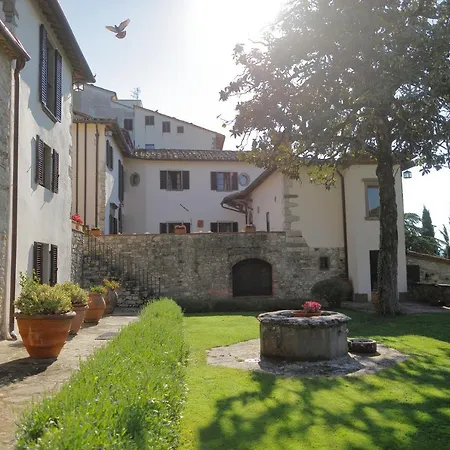 Relais Vignale & 4* 拉达因基安蒂
