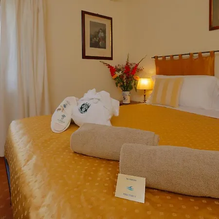 Relais Vignale &
