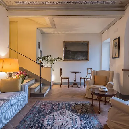 Relais Vignale & Hotel