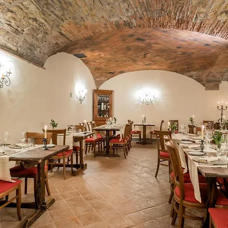 Relais Vignale & Hotel