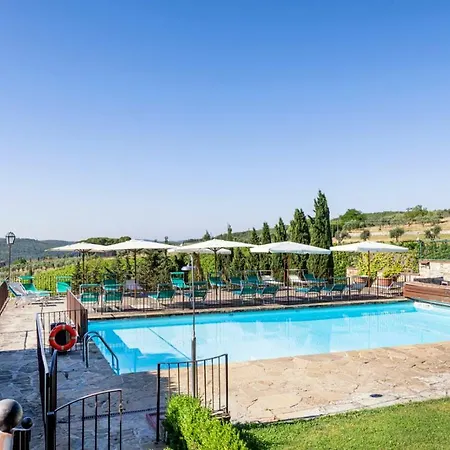 Hotel Relais Vignale & 4*