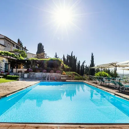 Hotel Relais Vignale & 4*