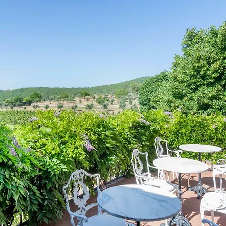 Relais Vignale & Hotel